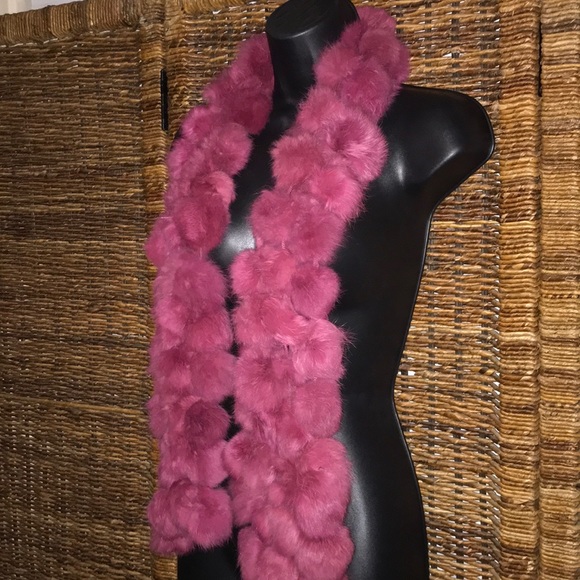 Rabbit Fur Scarf - Picture 2 of 6